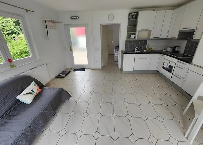Appartement Romantic With Big Terrace And Garden View